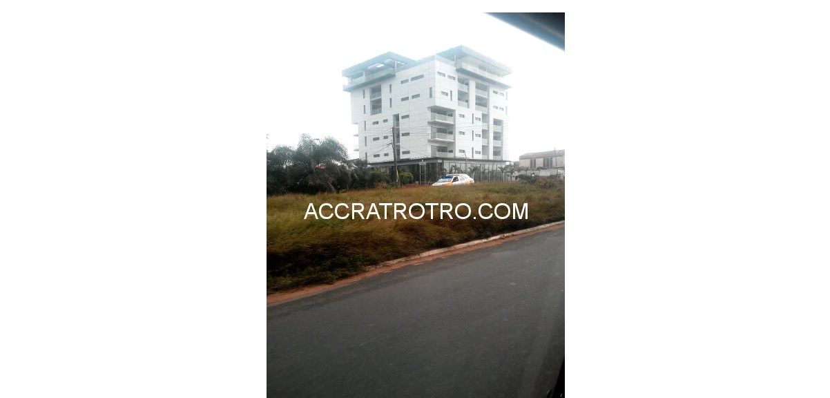 Suncity building on Ghana Accra Labadi trotro route