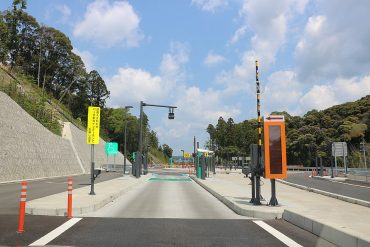 smart bus stop bus lanes