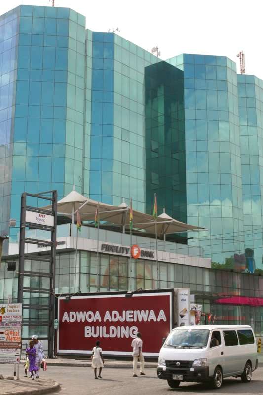 adjewaa building on the oxford street accra