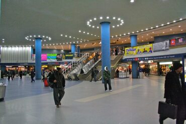 interior of the Penn station terminal