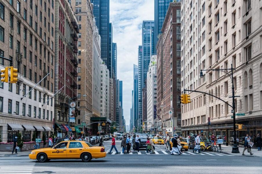 pedestrian crossing in new york