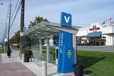 A bus shelter in the York Region Transit area