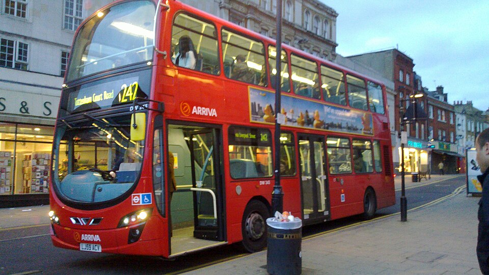 A late Lake Charles bus