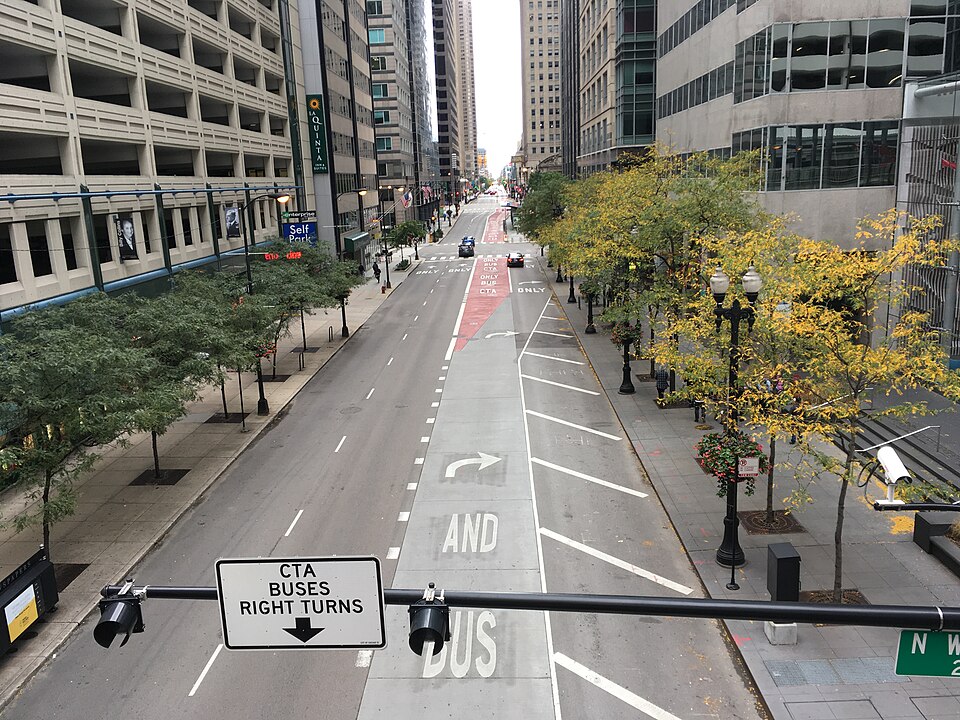 Bus lanes on city streets