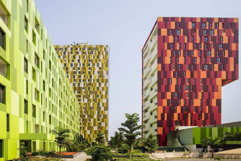 Side elevation view of Villagio Accra