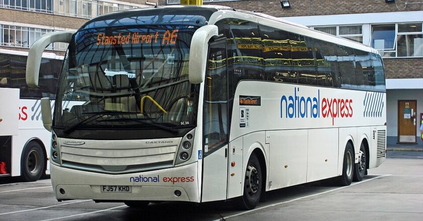 Does National Express go to Edinburgh?